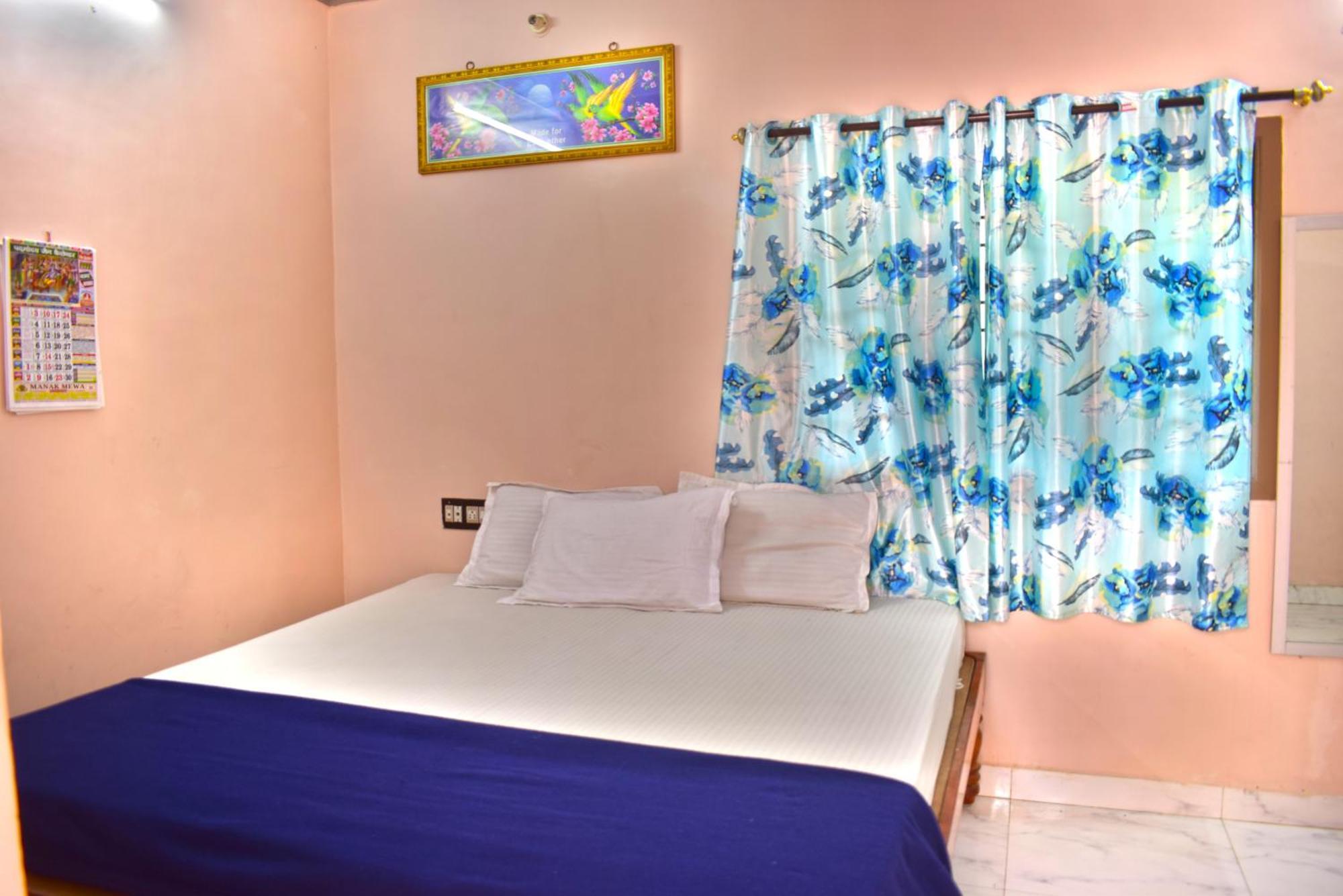Jains Royal Palace Resorts Yelagiri Bagian luar foto