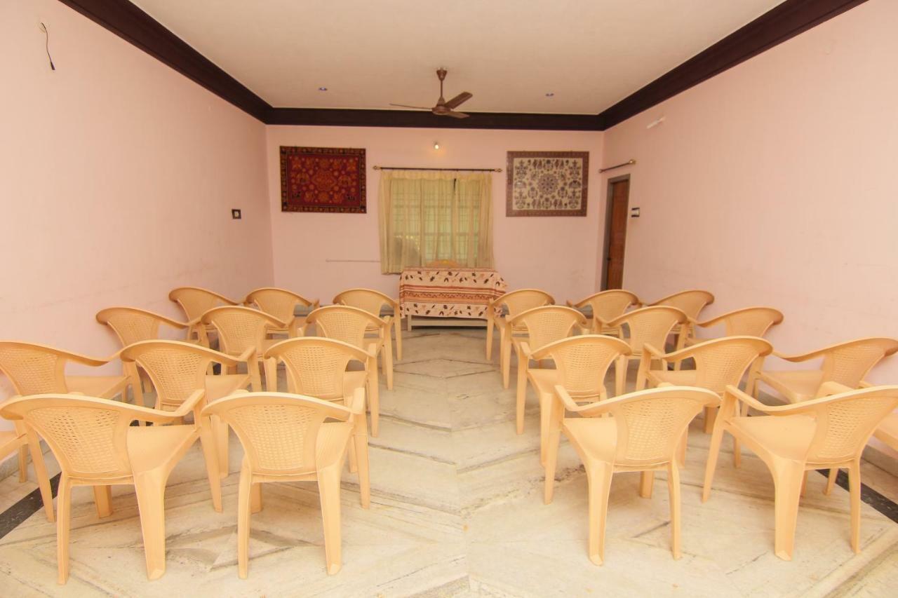Jains Royal Palace Resorts Yelagiri Bagian luar foto